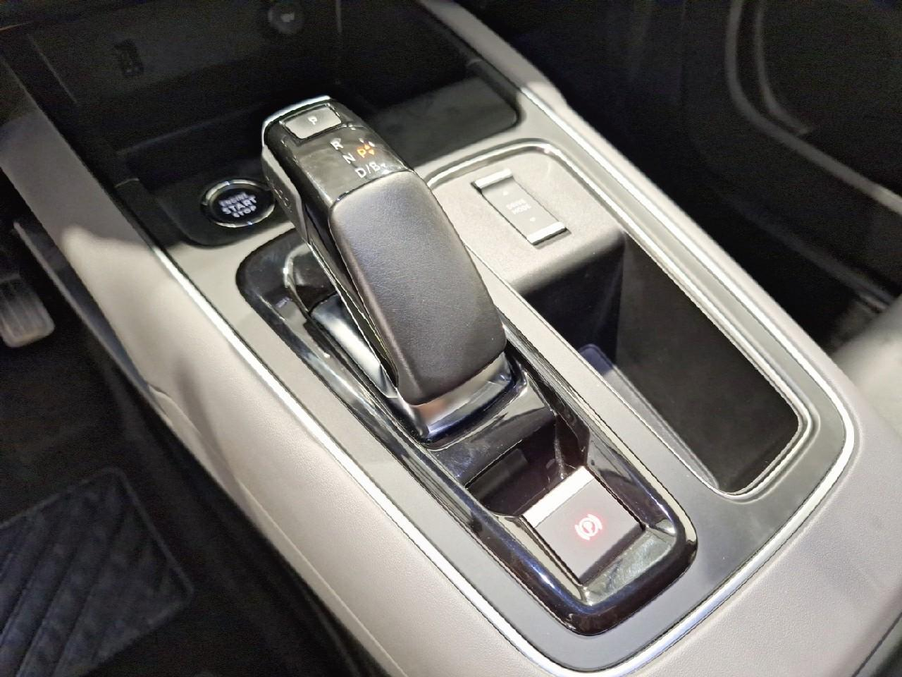 Citroën C5 Aircross hybride rechargeable 225 s&s e-eat8 feel — photo 17