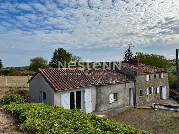 A vendre - Maison de campagne avec 7800 m2 de terrain - Le Voide - D6112