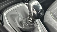 Peugeot 208 1.2 PureTech 100ch S&S Active — photo 14