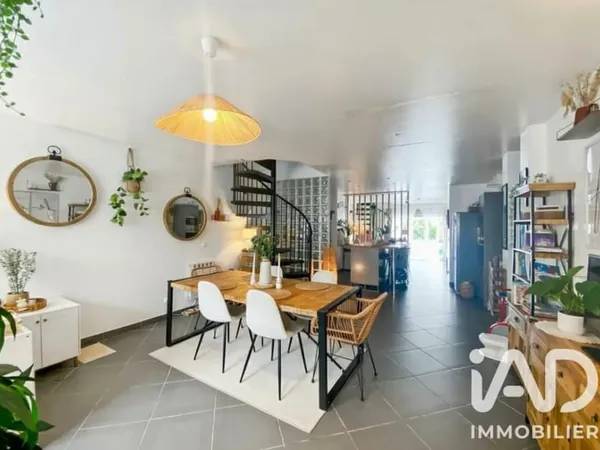 Maison 5 pièces 107 m²