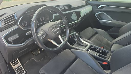 Audi Q3 2.0 TDI 150  S-Tronic7 - Design Luxe – 2020 – 137653 km – Diesel – Boîte Automatique — photo 17