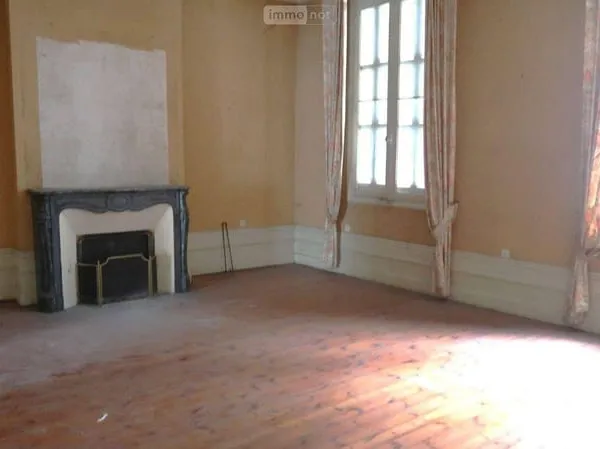 Local commercial 2 pièces 80 m²