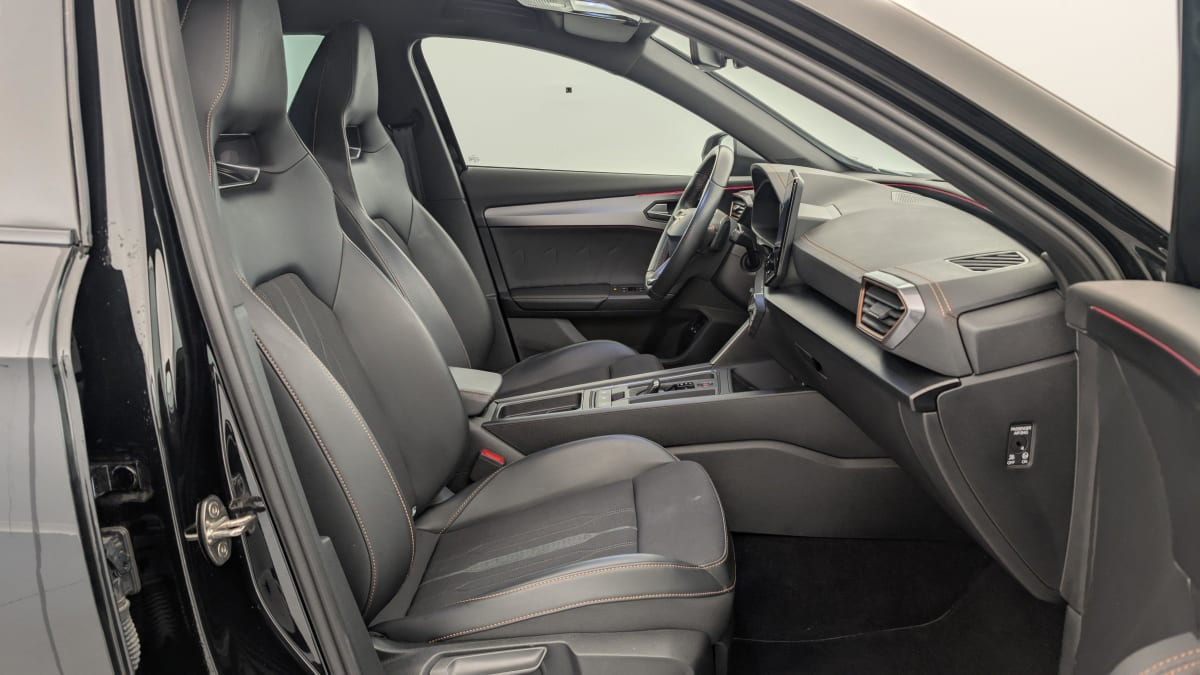 Cupra FORMENTOR — photo 9