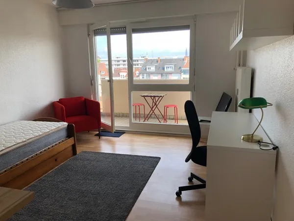 Loue pour étudiant studio meublé
