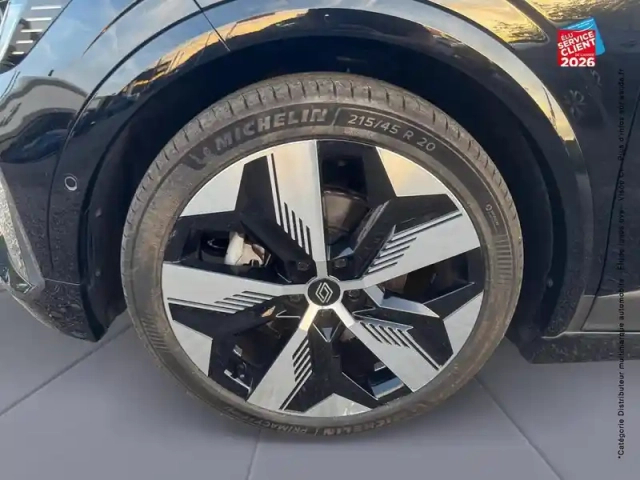 Renault Megane e-tech electric ev60 220ch techno super charge — photo 10