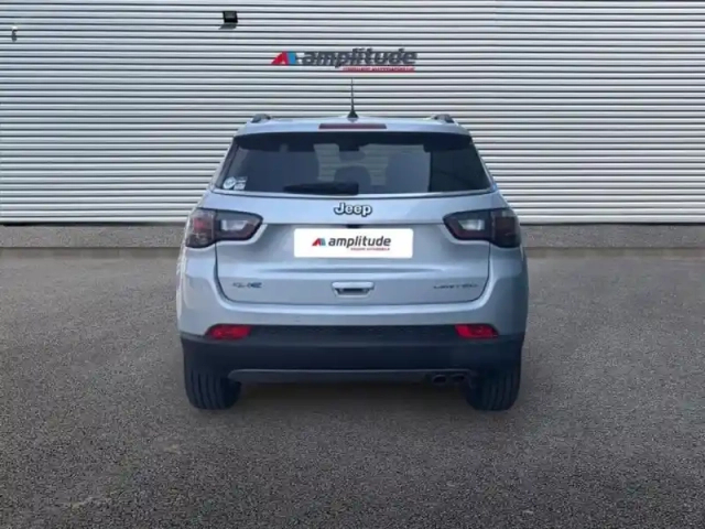 Jeep Compass 1.3 turbo t4 190ch phev 4xe limited at6 eawd — photo 6