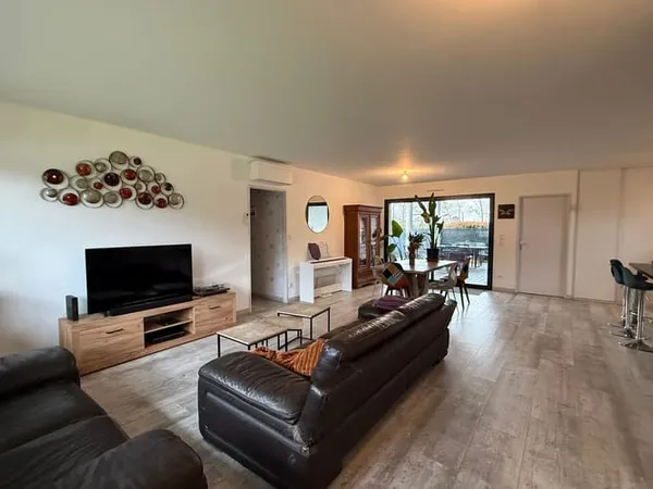 Maison 6 pièces 144 m²