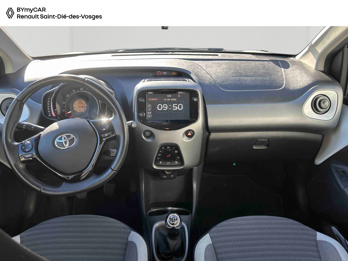 Toyota Aygo 1.0 VVT-i x-shift — photo 9