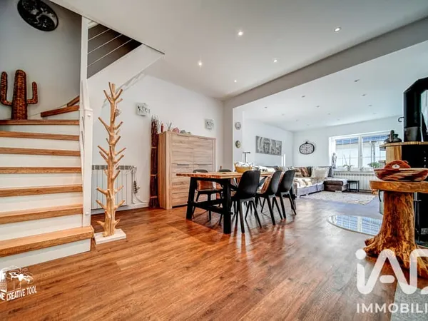 Maison 6 pièces 111 m²