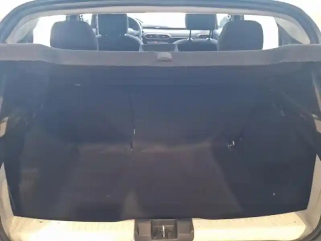 Dacia Sandero stepway iii essential tce 90 — photo 15
