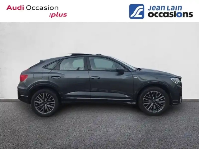 Audi Q3 sportback 45 tfsie  245 ch s tronic 6 — photo 4