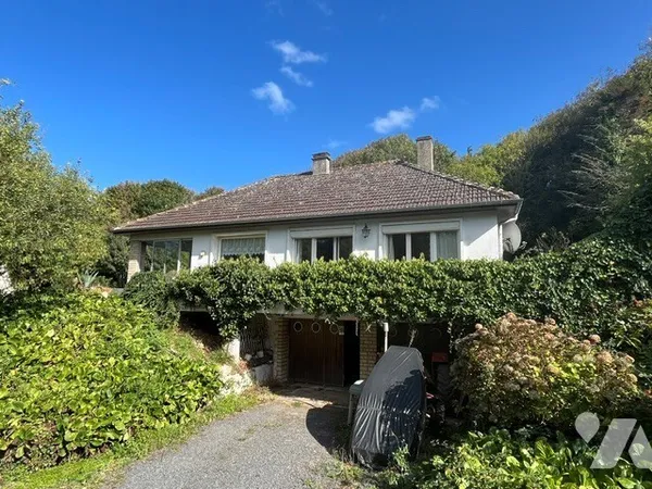 Vends maison de ville - 97 m² - 3 pièces, 2 chambres - Vierville-sur-Mer 14710