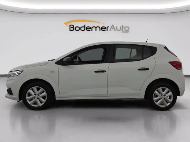 Dacia Sandero sce 65 — photo 69