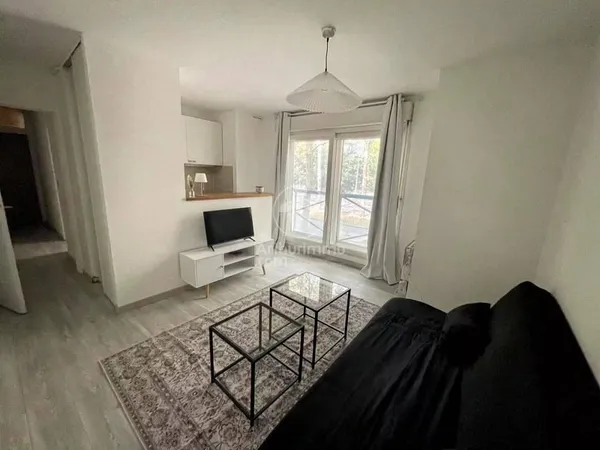 Studio 1 pièce 24 m²