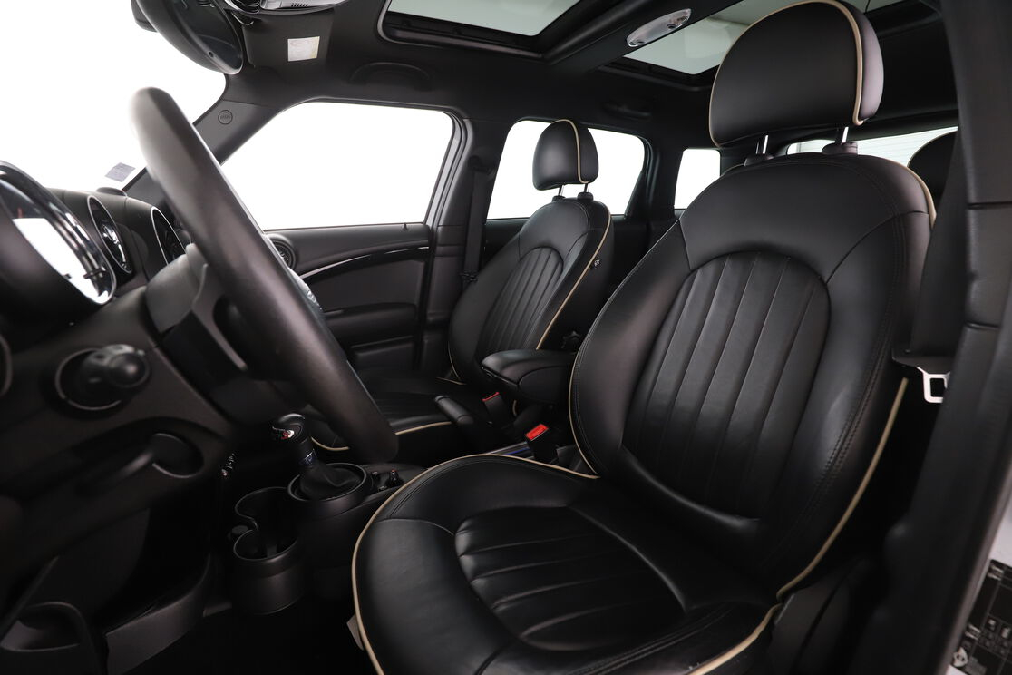 MINI Countryman Cooper S ALL4 Finition Red Hot Chili BVA6 — photo 9