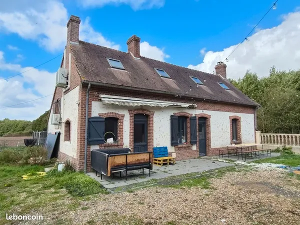 Maison familiale secteur Bouloire