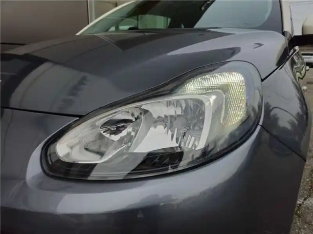 Opel Adam 1.4 twinport 87 ch s/s — photo 50