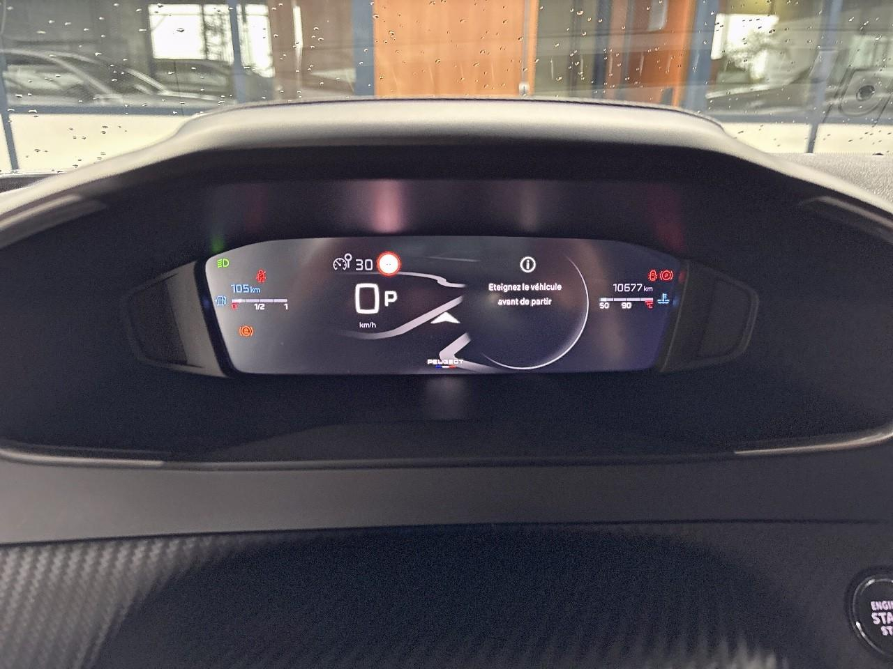 Peugeot 2008 130 s&s eat8 allure — photo 10