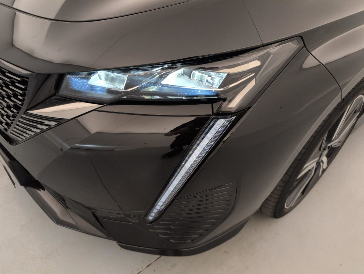Peugeot 308 — photo 19