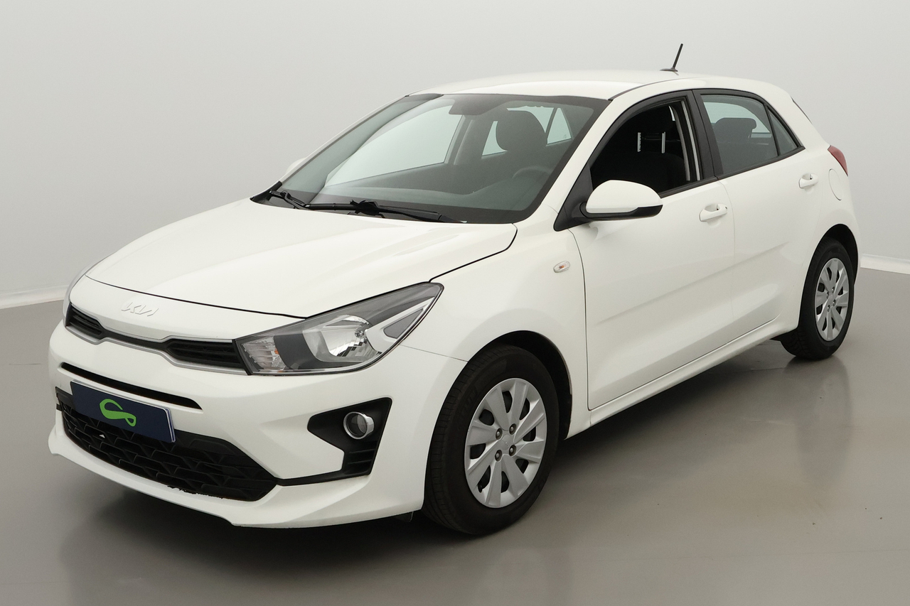 Kia Rio — photo 1