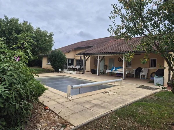 Maison 4 pièces 178 m²
