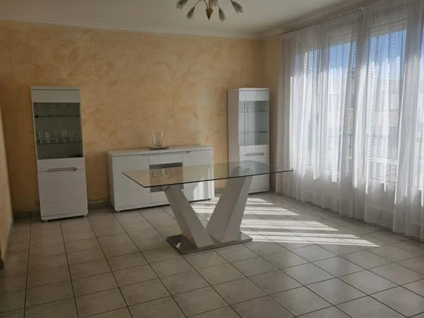 Appartement meublé lumineux chasse royale