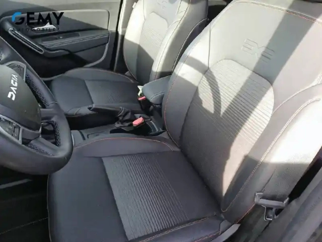 Dacia Duster tce 150 4x2 edc — photo 9
