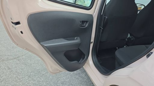 Citroen C1 1.0 VTi 72 - Feel – 2020 – 11396 km – Essence – Boîte Manuelle — photo 11