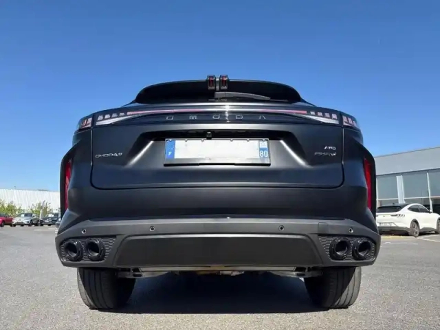 Omoda 9 o 1.5 shs-p 537ch premium awd — photo 7