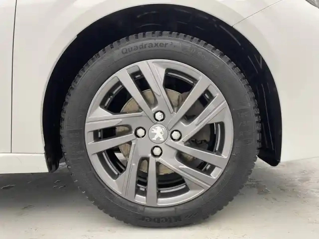 Peugeot 208 puretech 100 s&amp;s bvm6 — photo 16