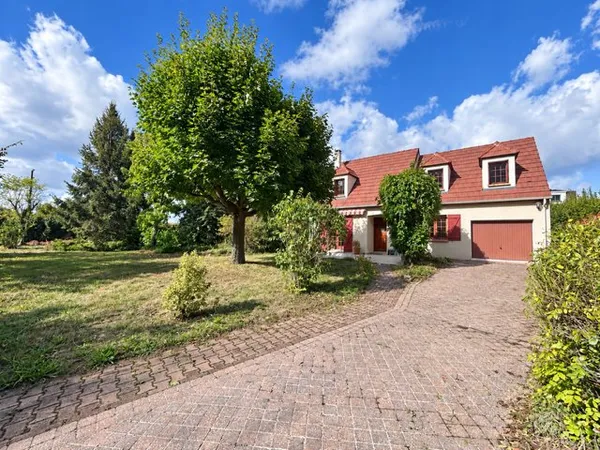 MARCOUSSIS - MAISON FAMILIALE INDIVIDUELLE DE TYPE F5 - 119
