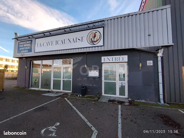 Local 220 m² AUXERRE