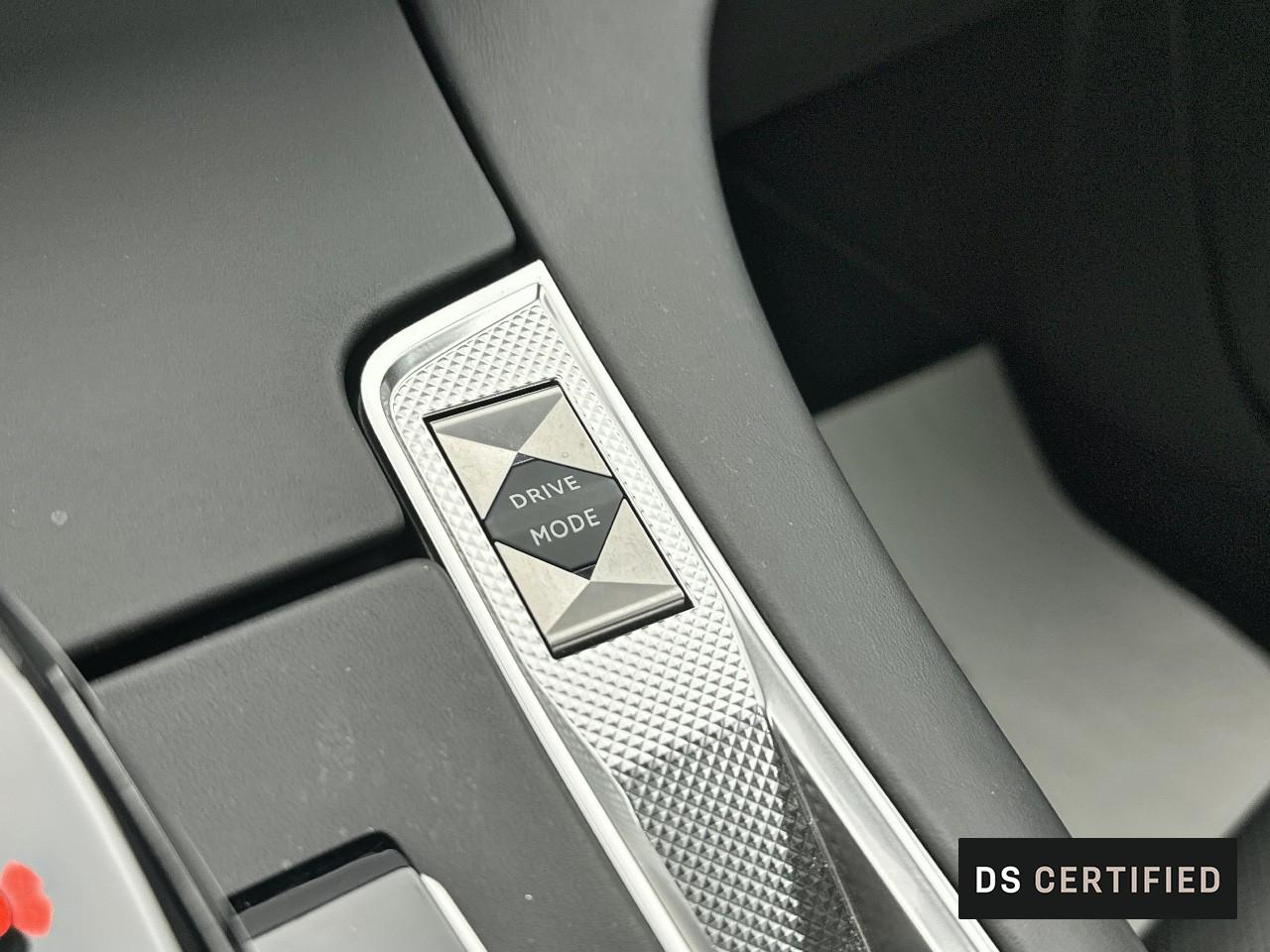 Ds Ds 7 crossback hybride rechargeable e-tense 360 eat8 4x4 performa — photo 33