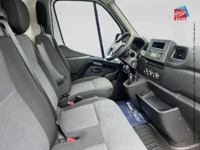 Renault Master fg f3500 l3h3 2.3 blue dci 135ch confort euro6e — photo 4