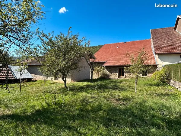 Maison de village 7 pièces 145 m²