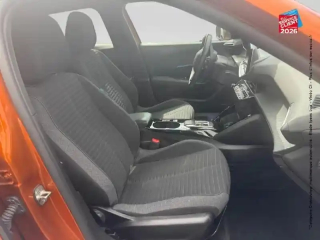 Peugeot 2008 e- 136ch style — photo 5