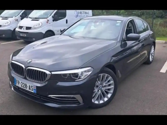 Bmw Serie 5 série 5 530ia xdrive 252ch luxury euro6d-t