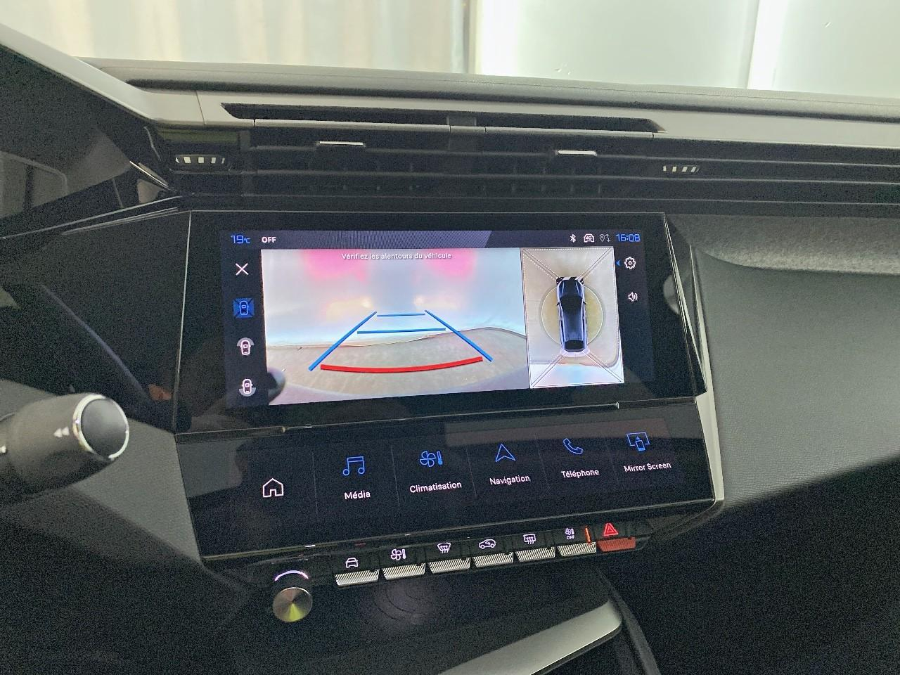Peugeot 408 electrique 58 kwh 210 ch allure — photo 15
