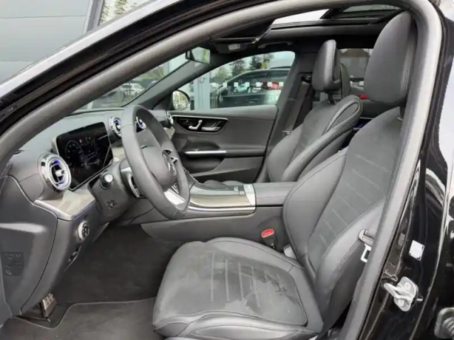 Mercedes Classe C 220 d berline amg lin — photo 40