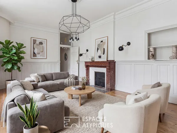 Appartement de caractère avec double destination Rue Lafayette