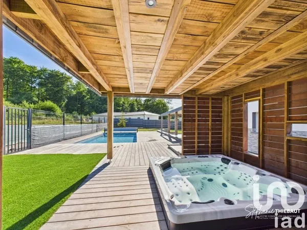 Maison 6 pièces 165 m²