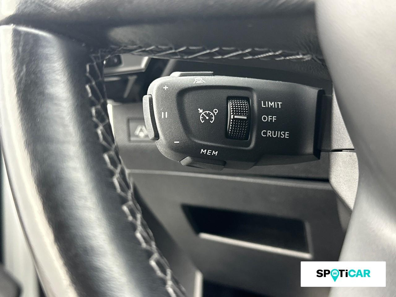 Ds Ds 7 crossback e-tense 4x4 300ch rivoli — photo 19