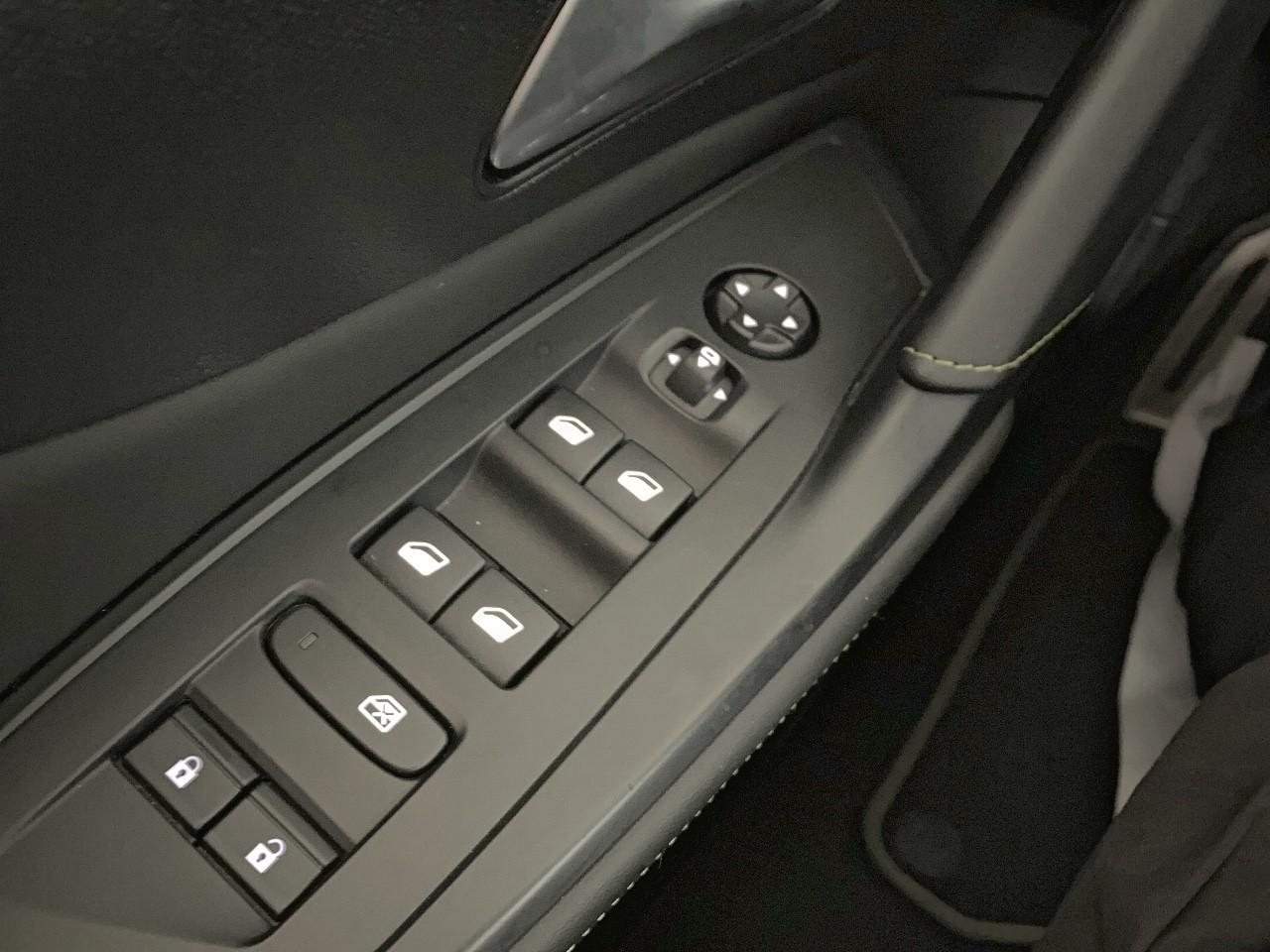 Peugeot 408 hybrid 136 e-dcs6 gt — photo 20