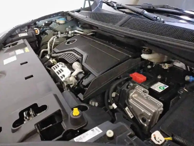 Peugeot 5008 hybrid 136 e-dcs6 — photo 48