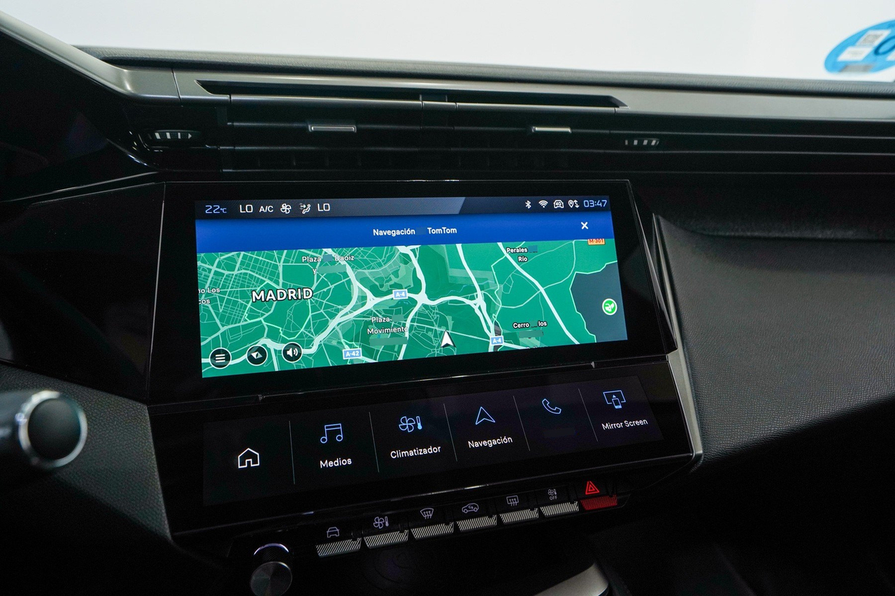 Peugeot 408 — photo 27