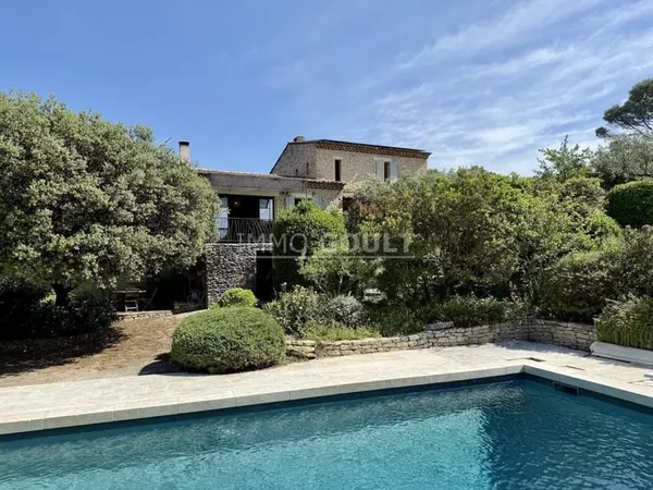 À vendre à Goult