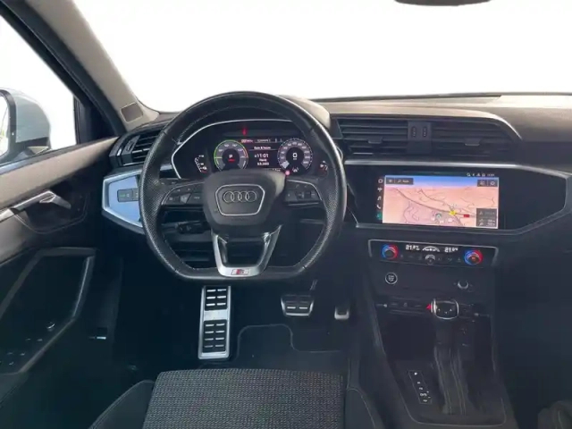 Audi Q3 sportback 45 tfsie 245 ch s tronic 6 — photo 12