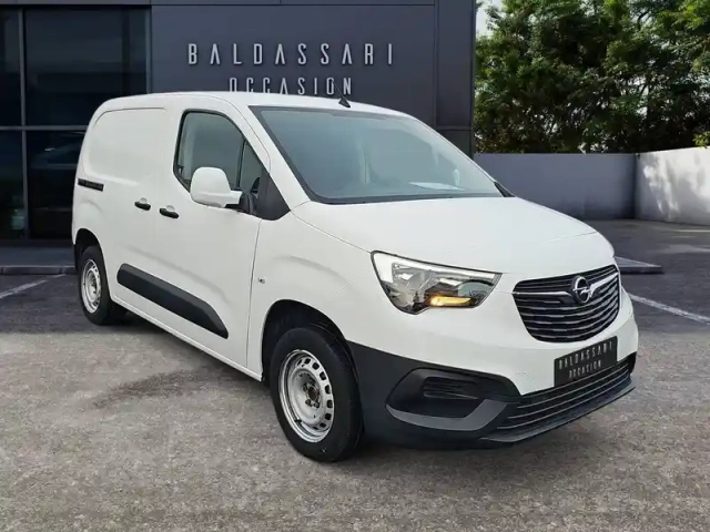 Opel Combo cargo 1.5 130 ch s/s l1h1 standard — photo 19