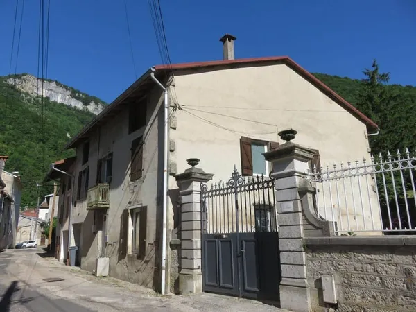 Maison 5 pièces 100 m²