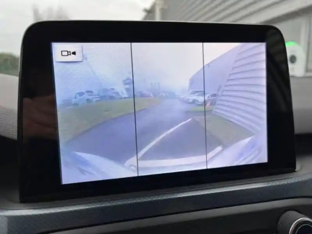 Ford Focus active 1.5 ecoboost 150ch — photo 13